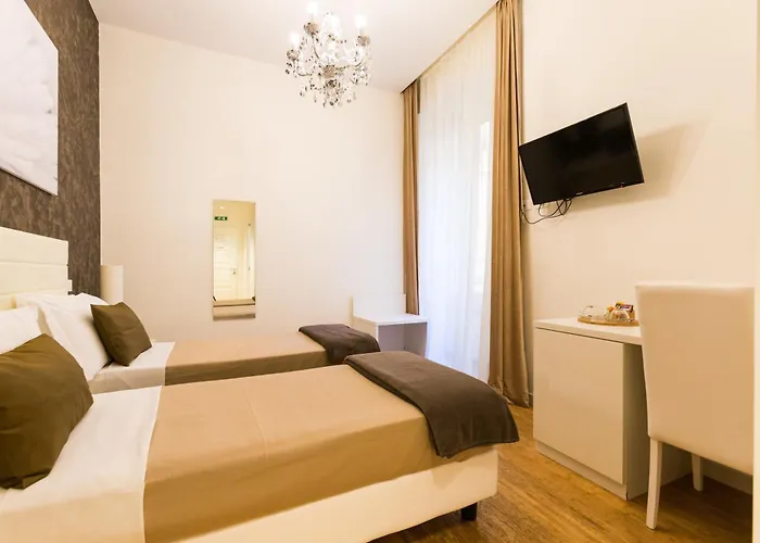 בית הארחה Residenza Alexander 4*